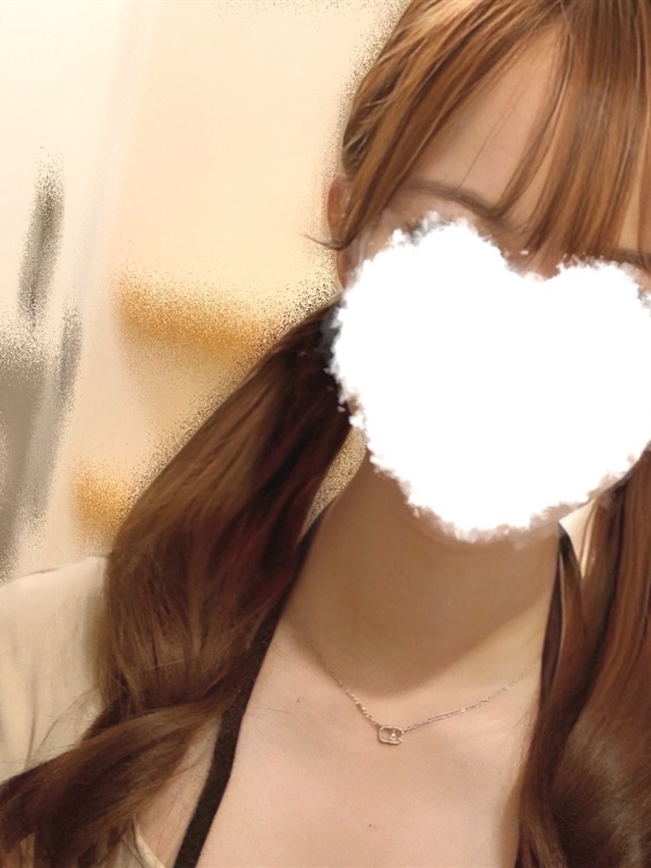 一葉みなみ