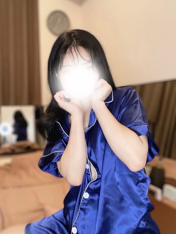 朝倉みなみ